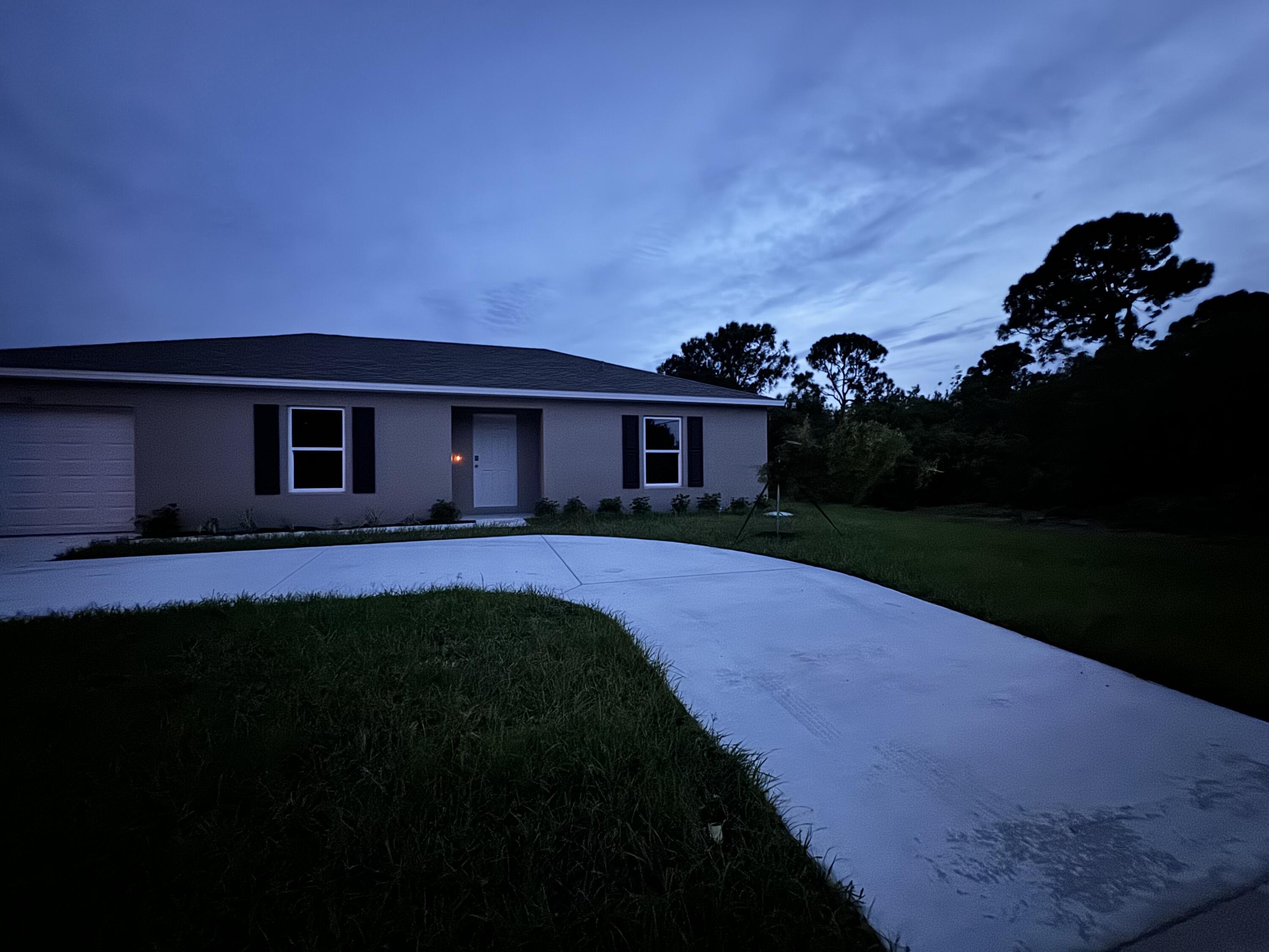 316 SW Becker Road, Port St Lucie, FL, 34953/$410,000 1 316 SW Becker Road