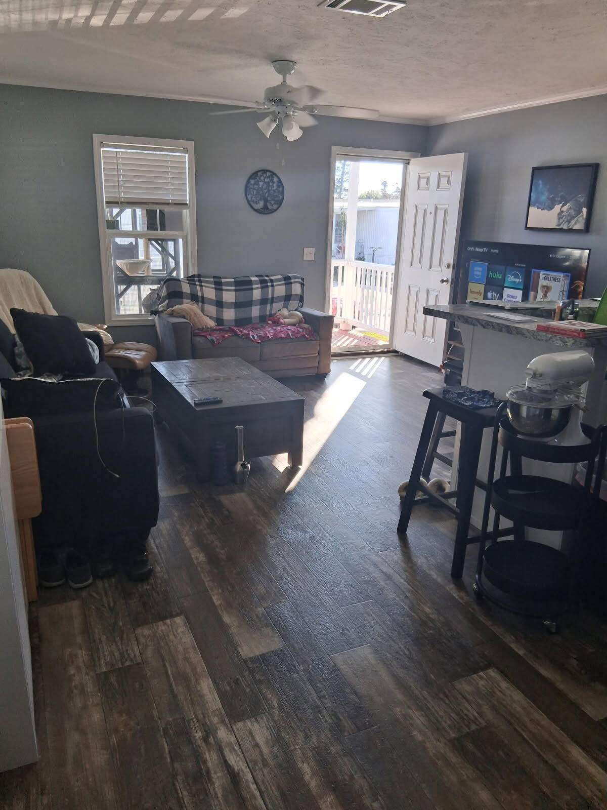 356 Mockingbird Avenue