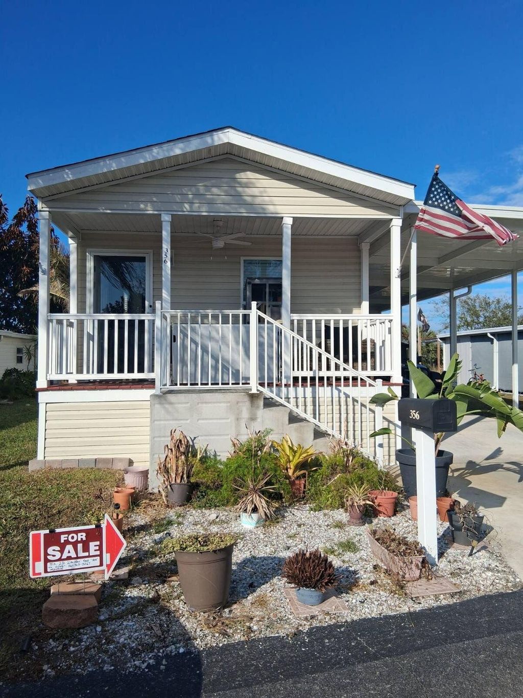Photo of 356 Mockingbird Avenue, Fort Pierce, FL 34982 (MLS # B26013072)