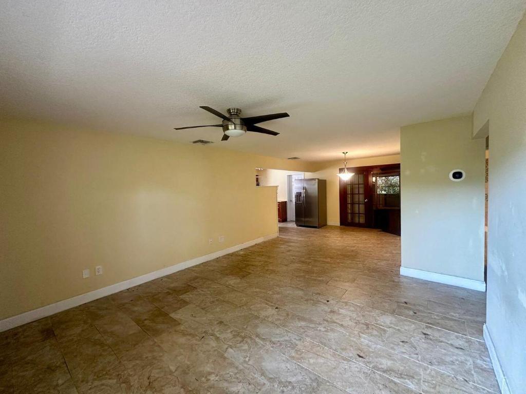 NORTH ANDREWS GARDENS FIRST ADD - Residential Lease