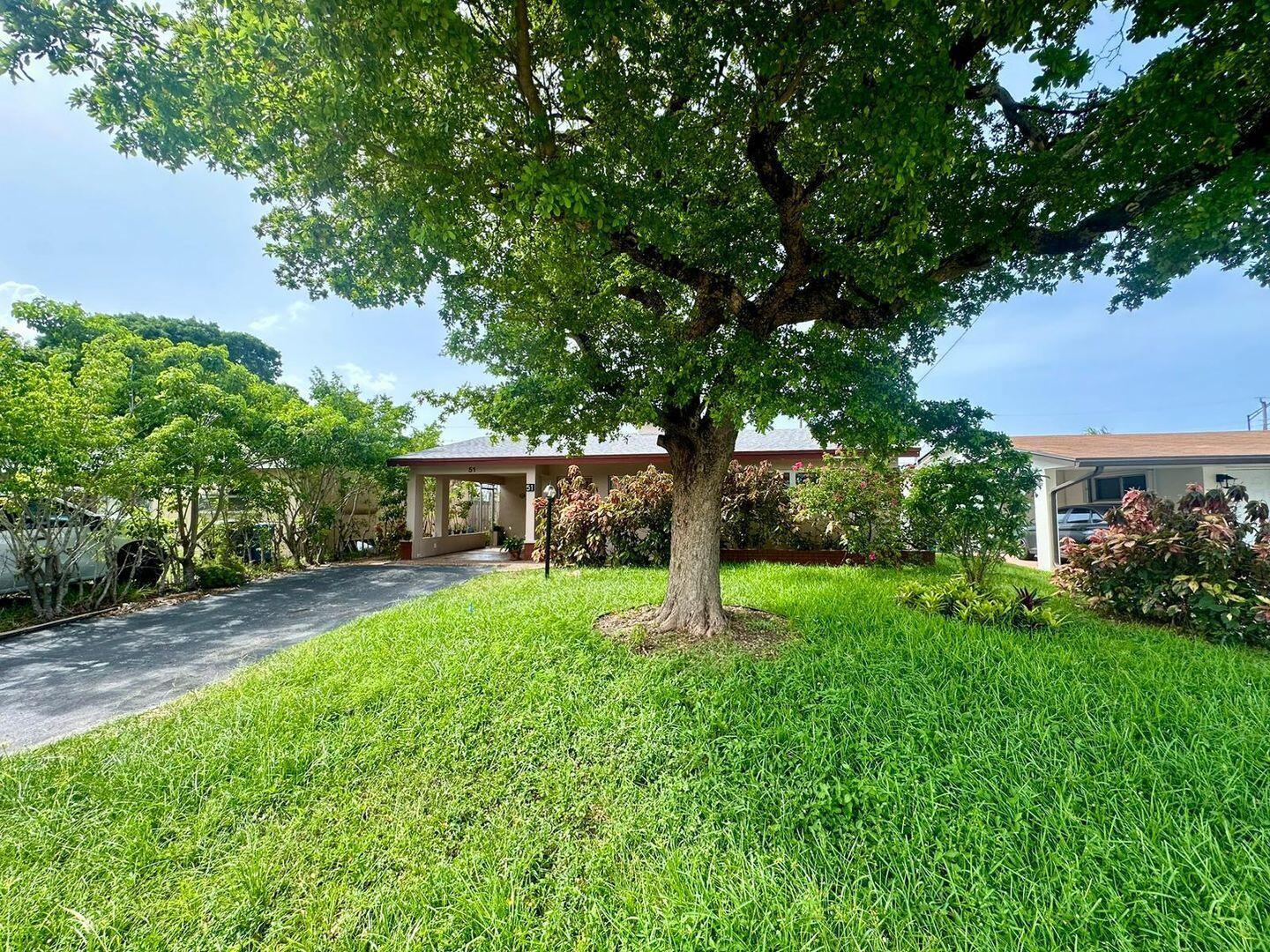 NORTH ANDREWS GARDENS FIR - Residential Lease