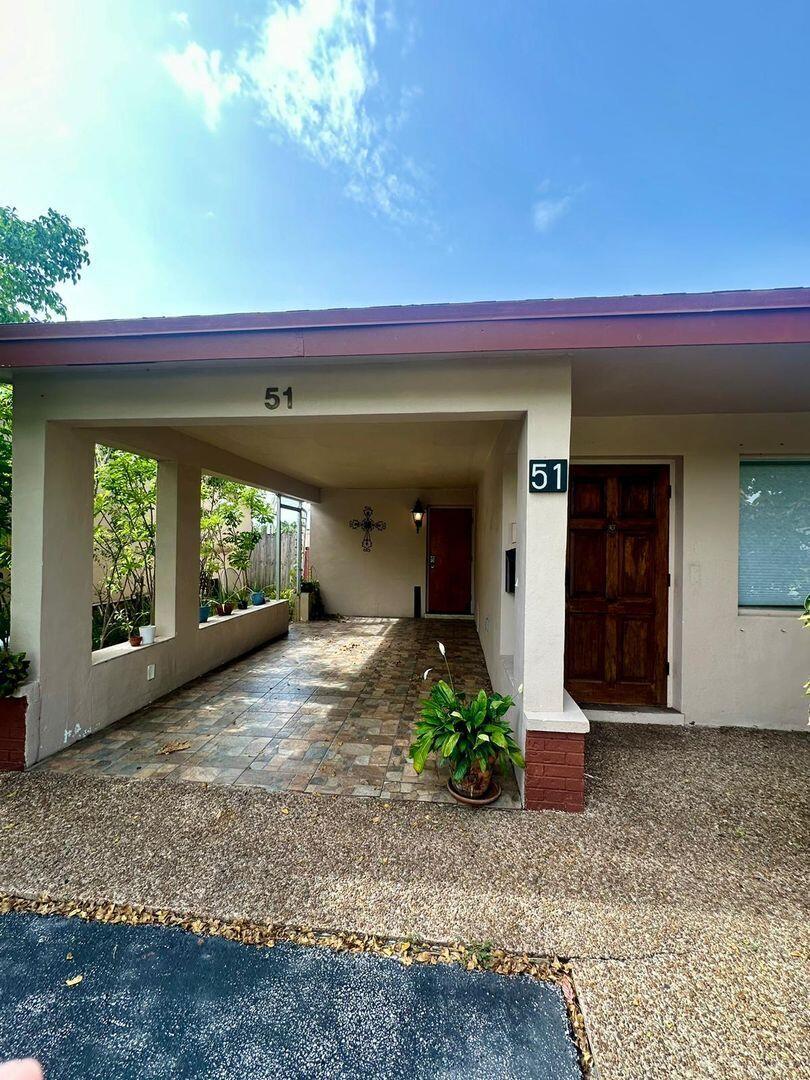 NORTH ANDREWS GARDENS FIR - Residential Lease