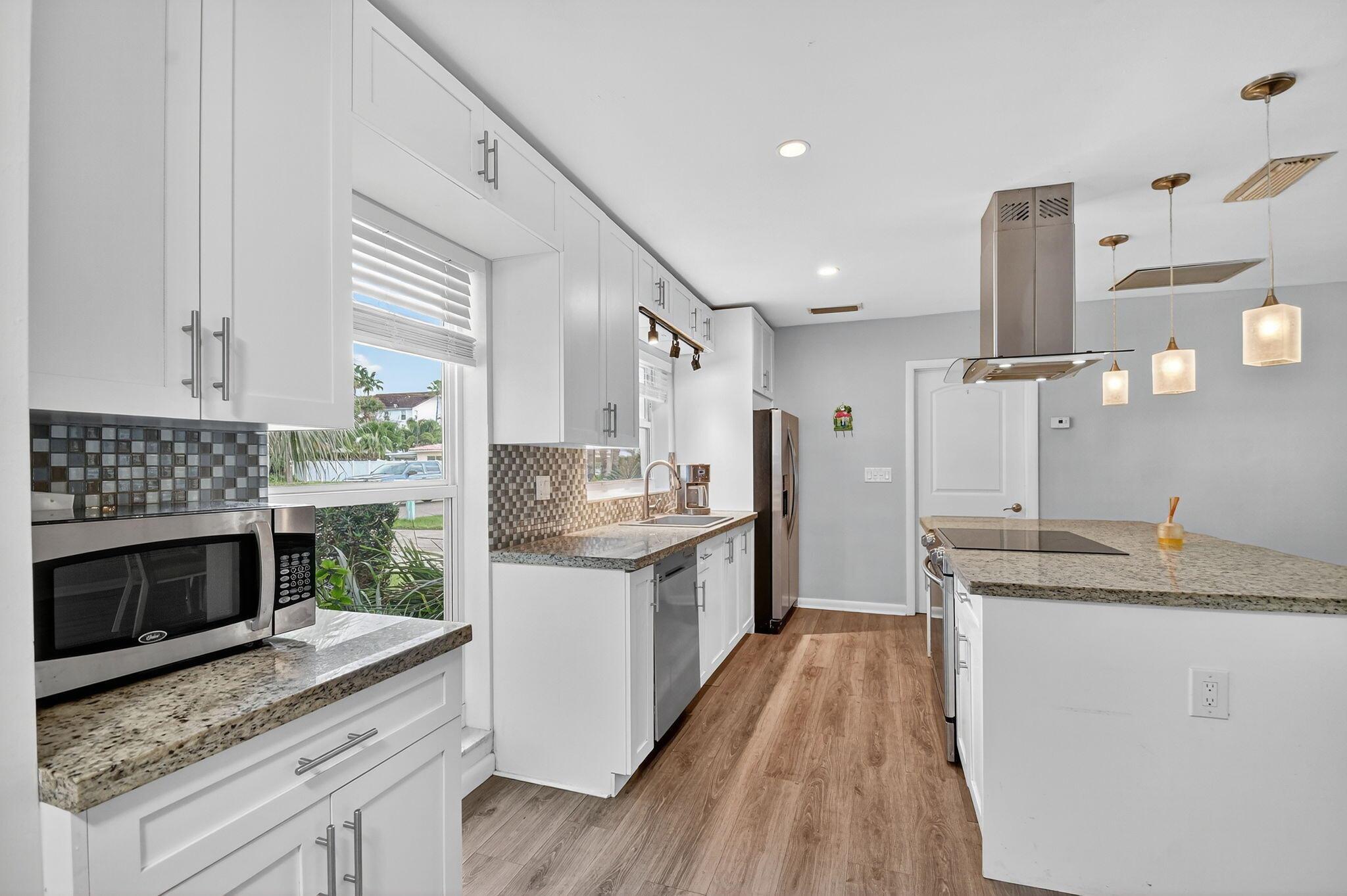 S/D OF 10-45-43, N 1/2 OF - Residential Lease