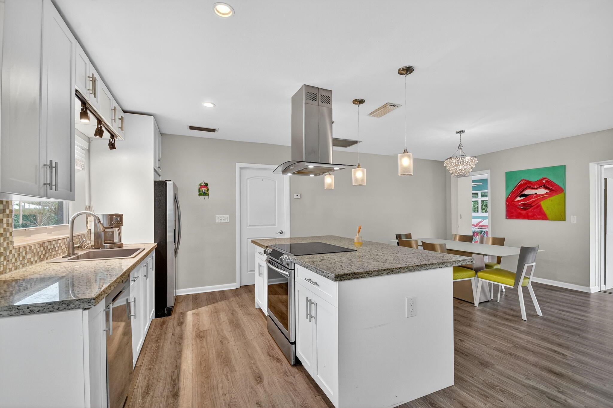 S/D OF 10-45-43, N 1/2 OF - Residential Lease