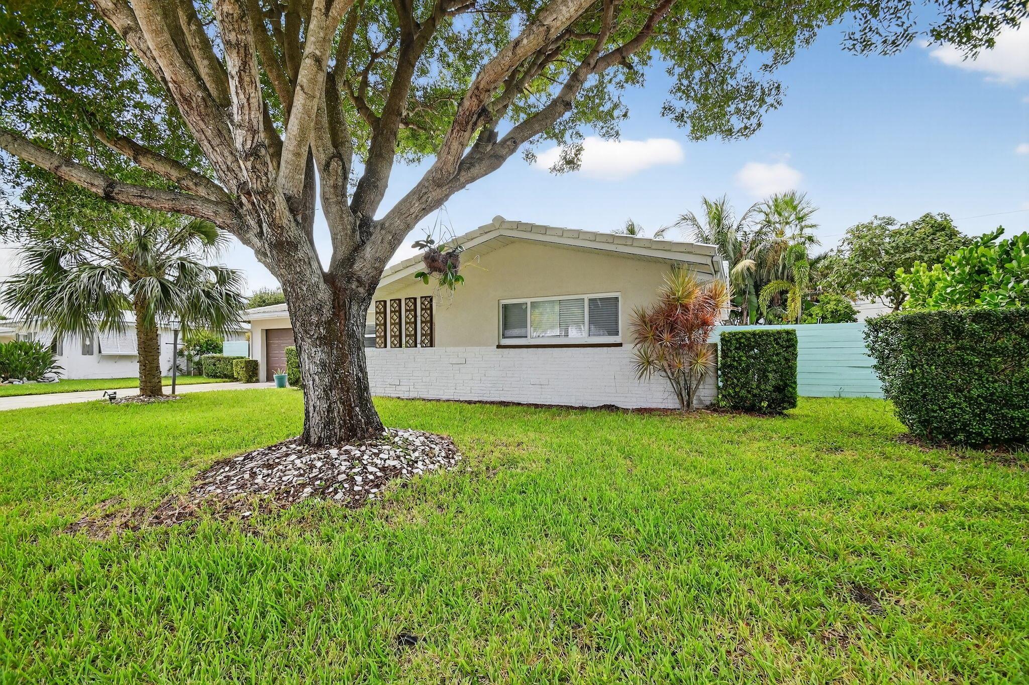 S/D OF 10-45-43, N 1/2 OF - Residential Lease