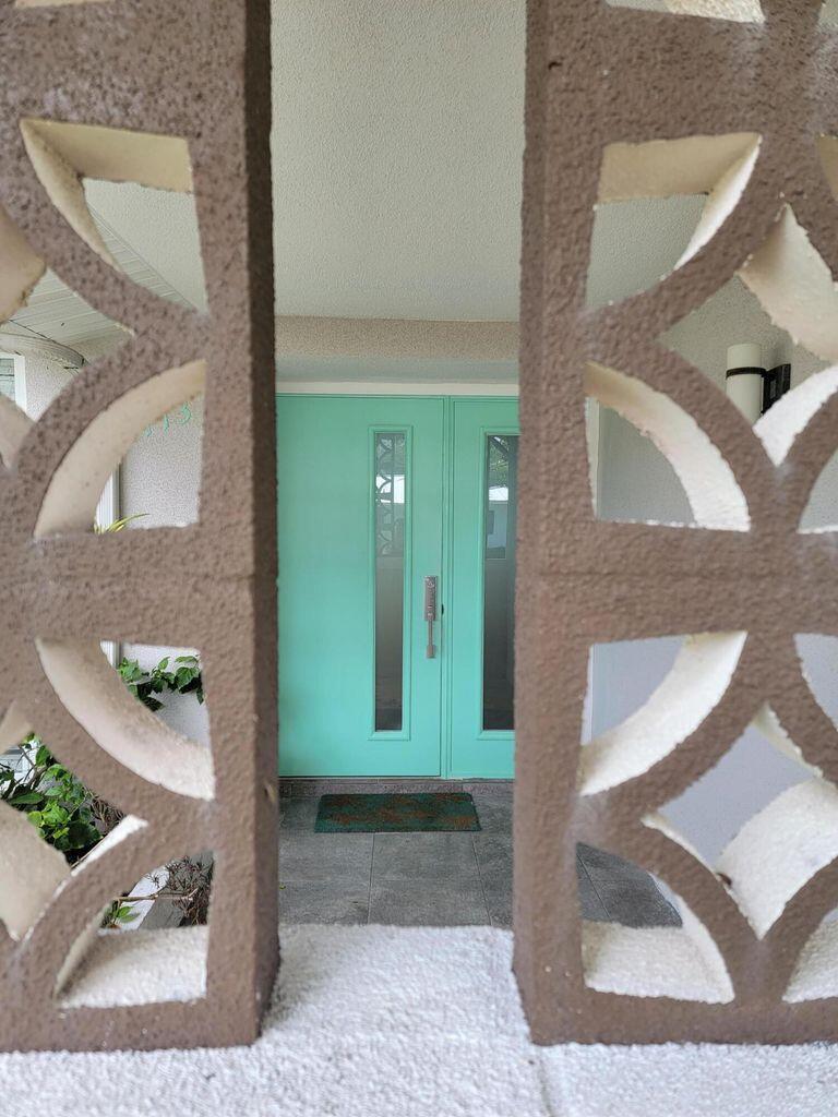 S/D OF 10-45-43, N 1/2 OF - Residential Lease