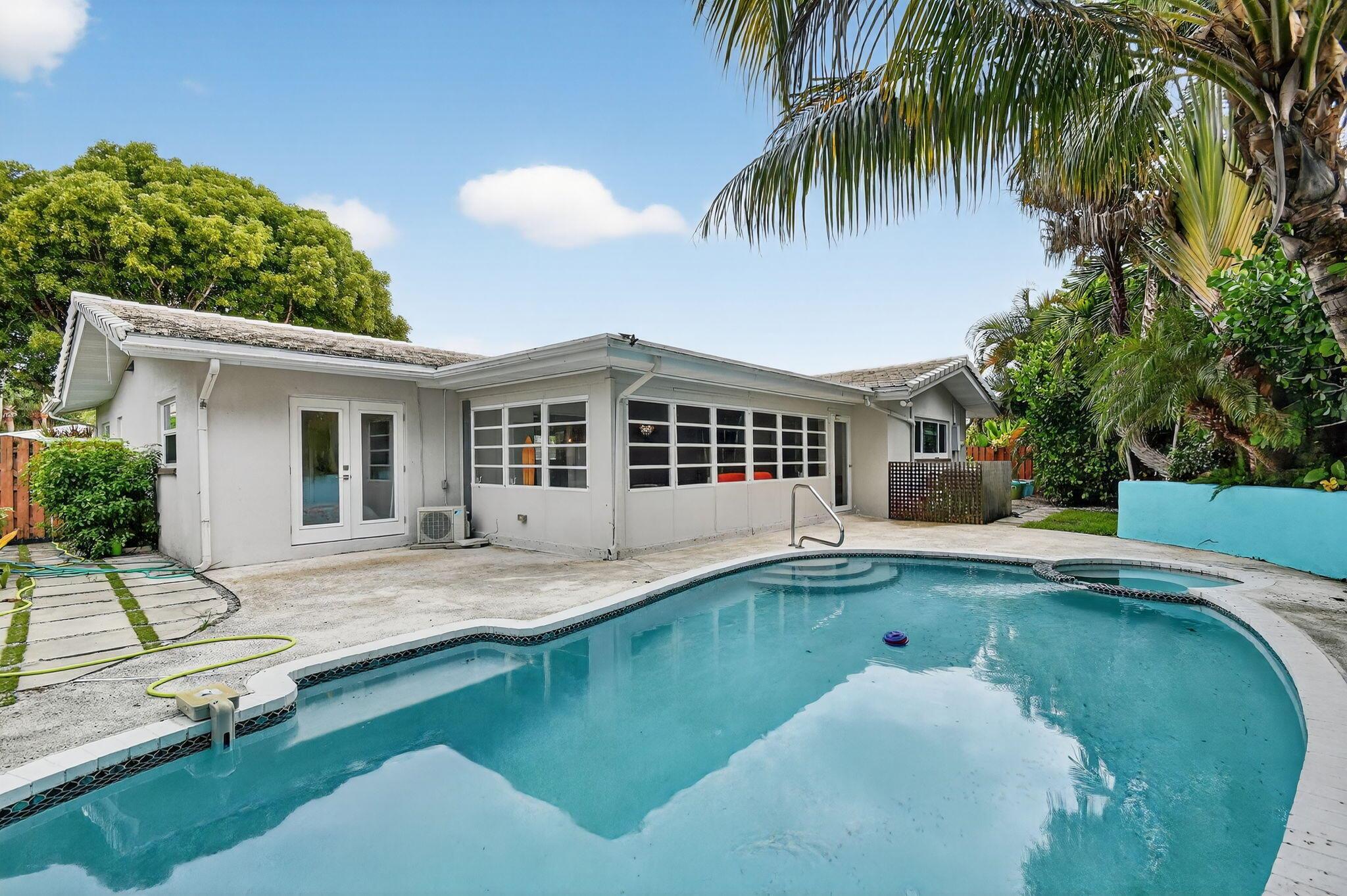 S/D OF 10-45-43, N 1/2 OF - Residential Lease