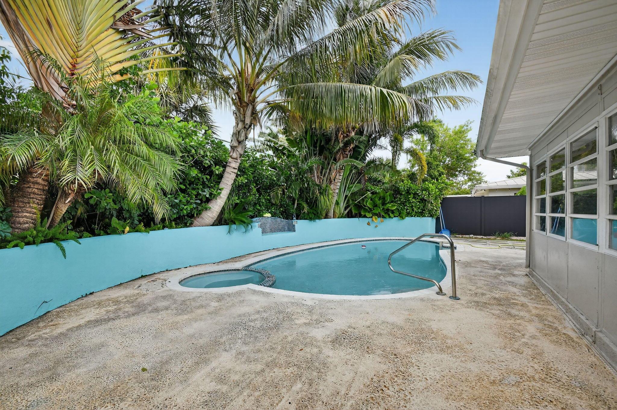 S/D OF 10-45-43, N 1/2 OF - Residential Lease