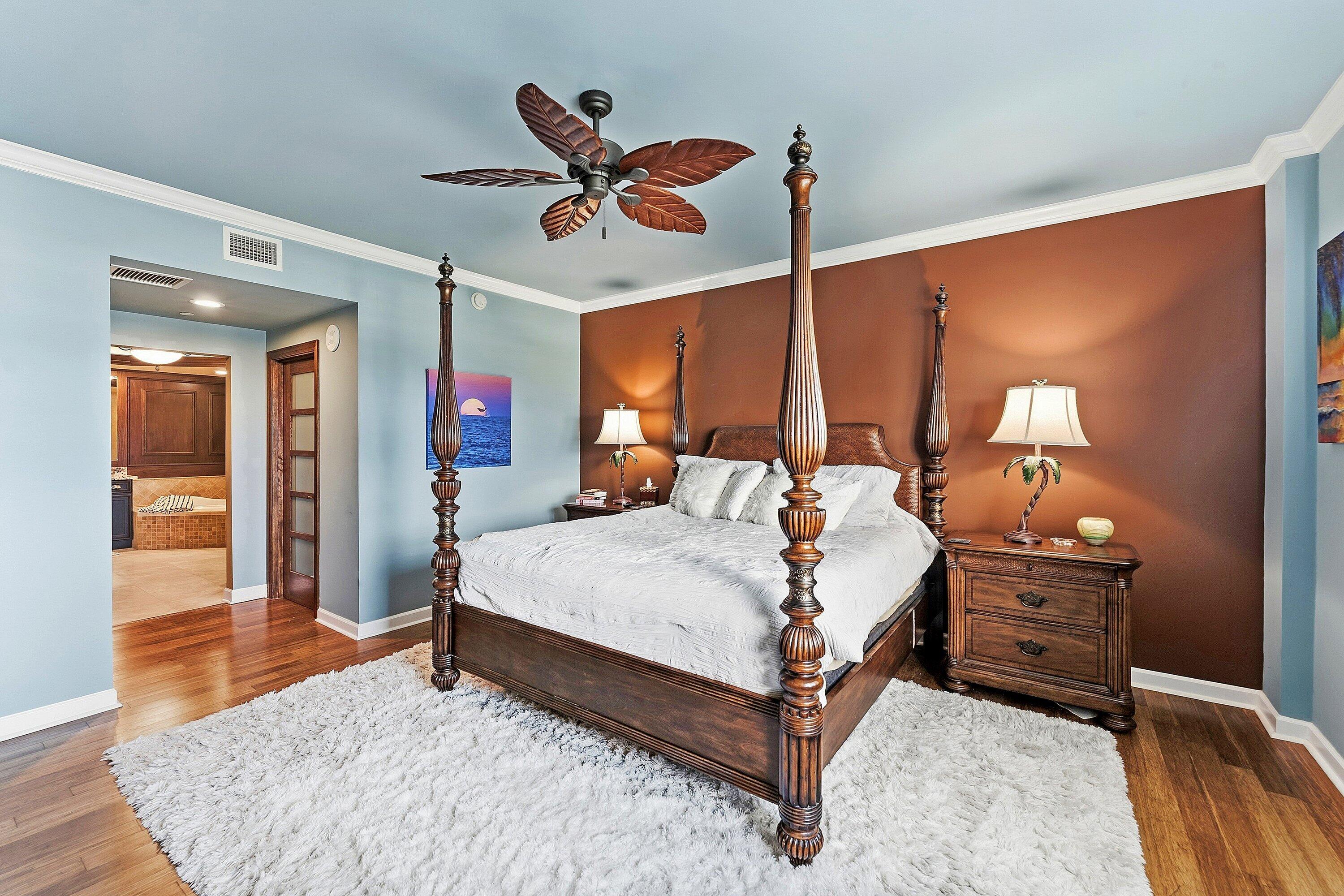 MARINA GRANDE RIVIERA BEACH CONDO - Residential