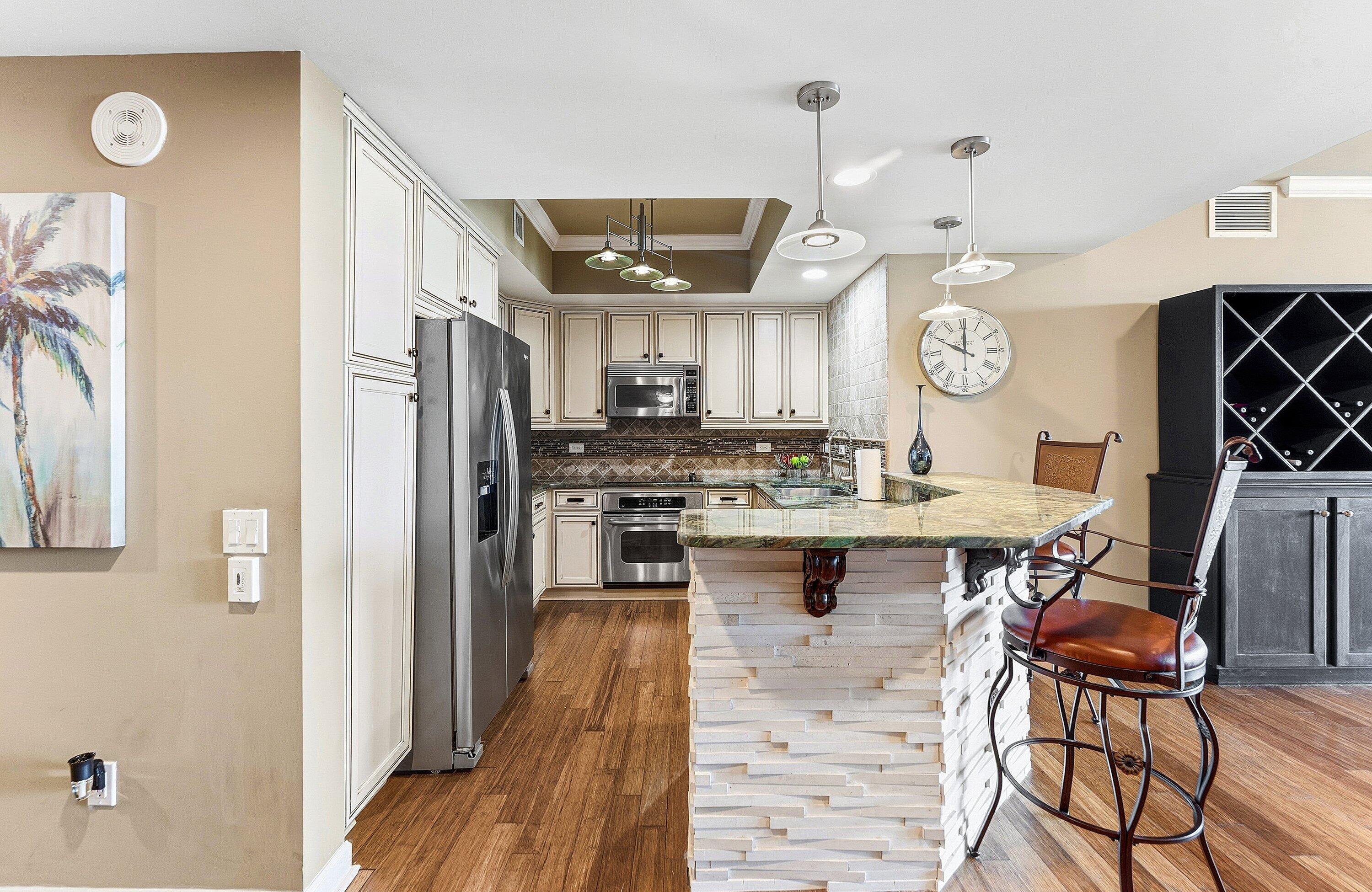 MARINA GRANDE RIVIERA BEACH CONDO - Residential