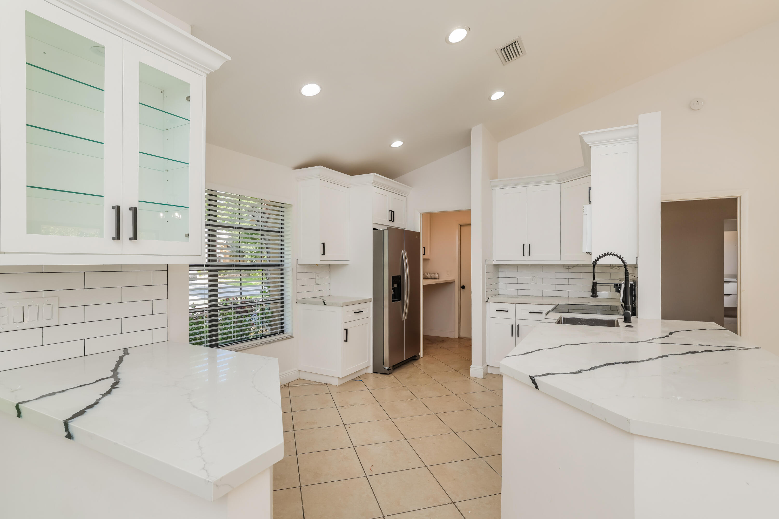 WINSTON PARK - Residential