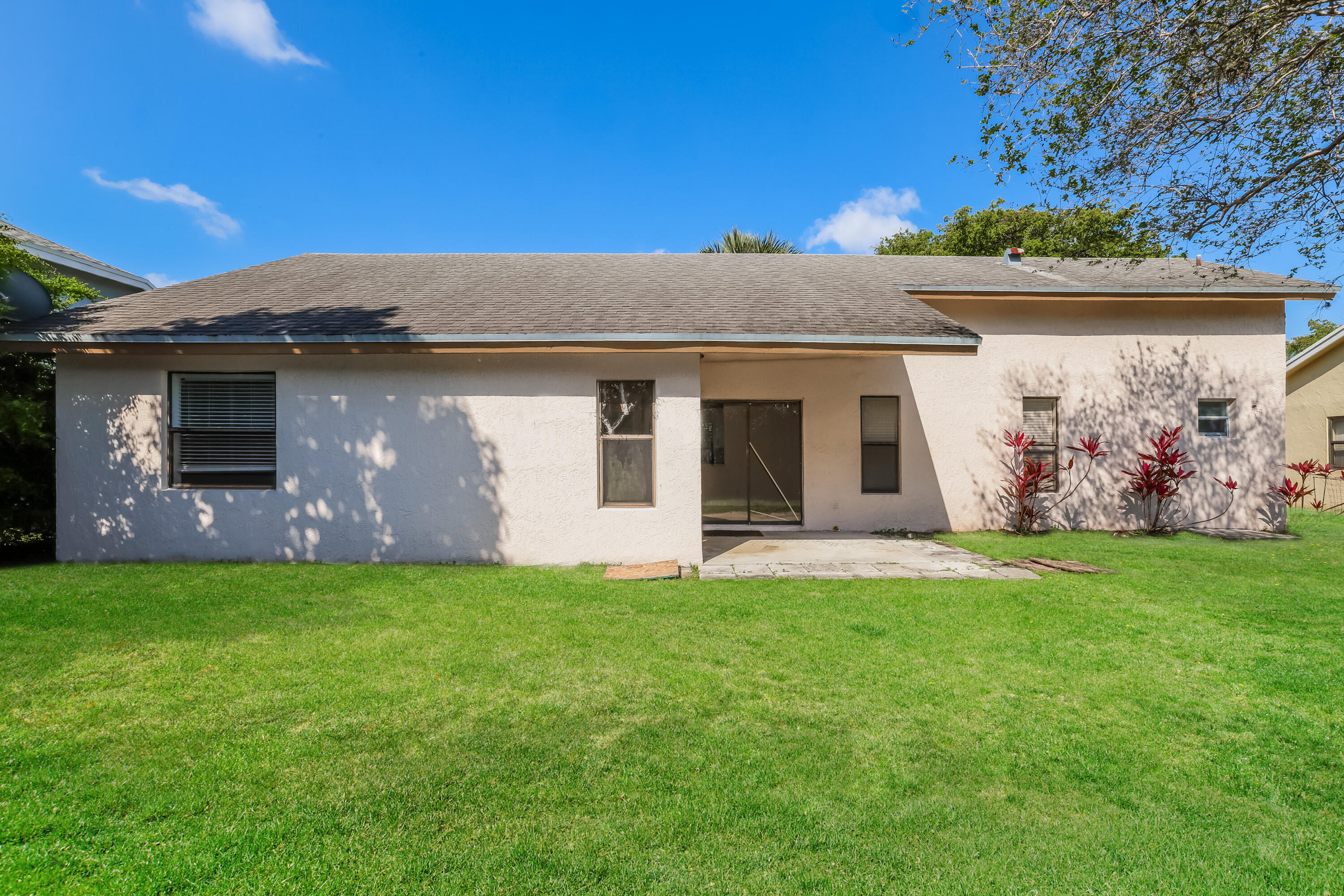 WINSTON PARK - Residential