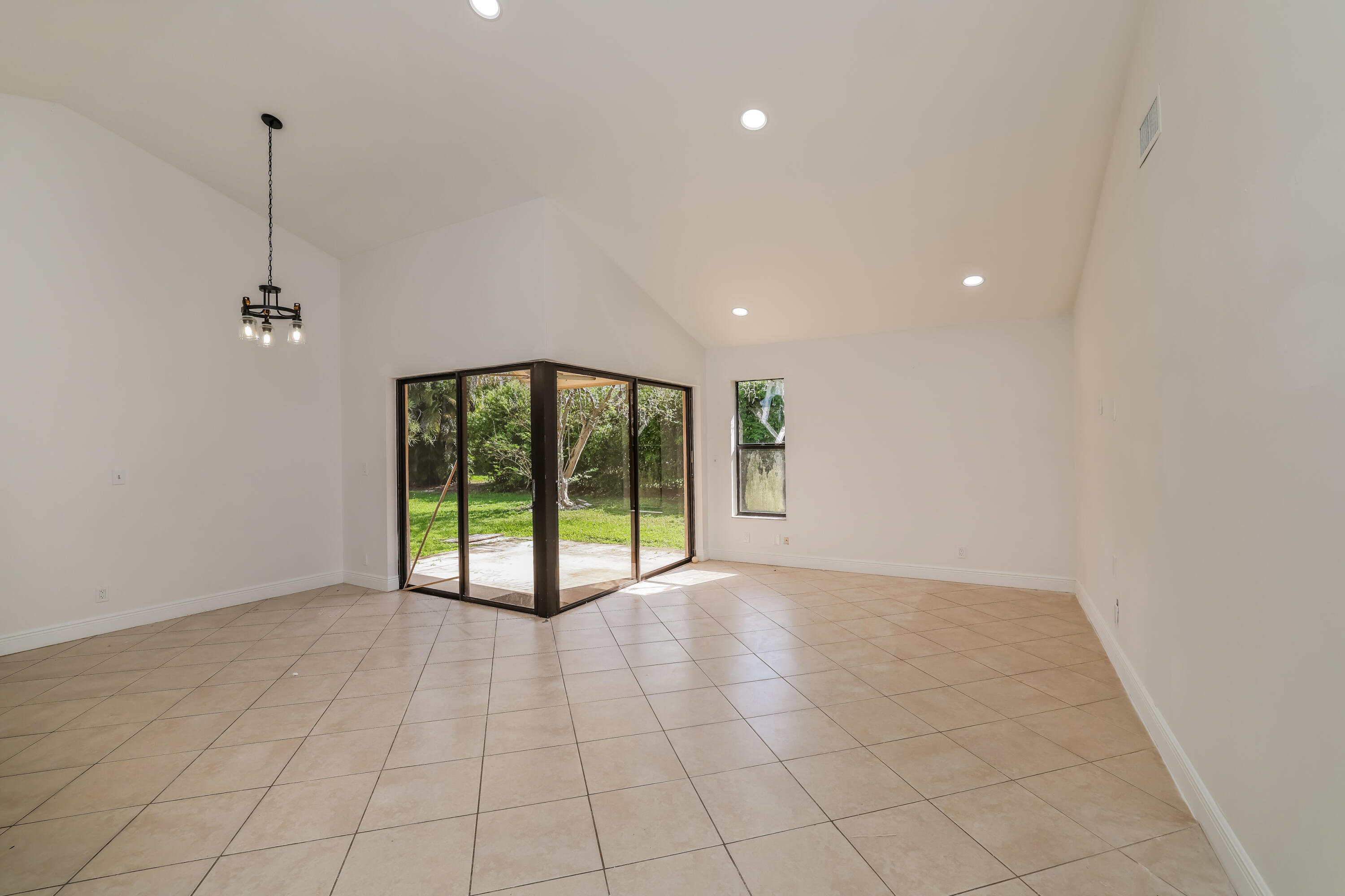 5134 NW 42nd Terrace