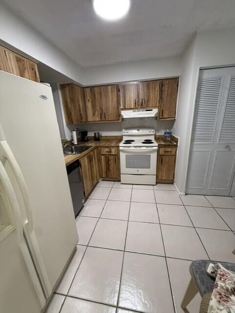 Tiny photo for 7210 Lake Cir Drive #401, Margate, FL 33063 (MLS # B26055022)