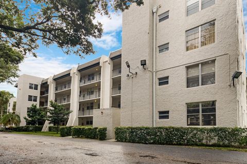 A home in Davie