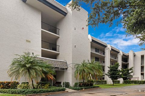 A home in Davie