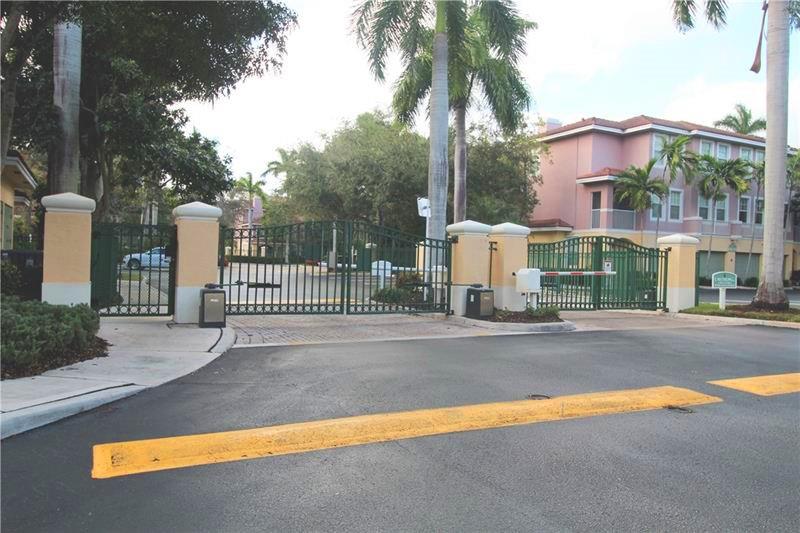 Cypress Pointe - Residential