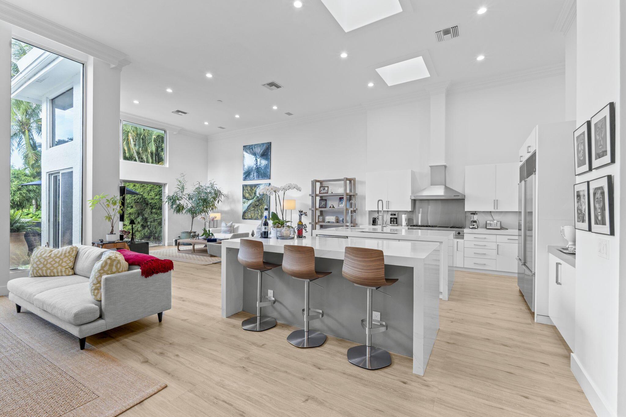 BENT CYPRESS - Residential