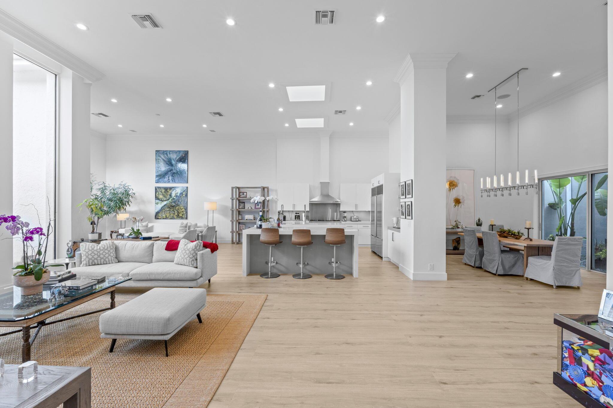 BENT CYPRESS - Residential