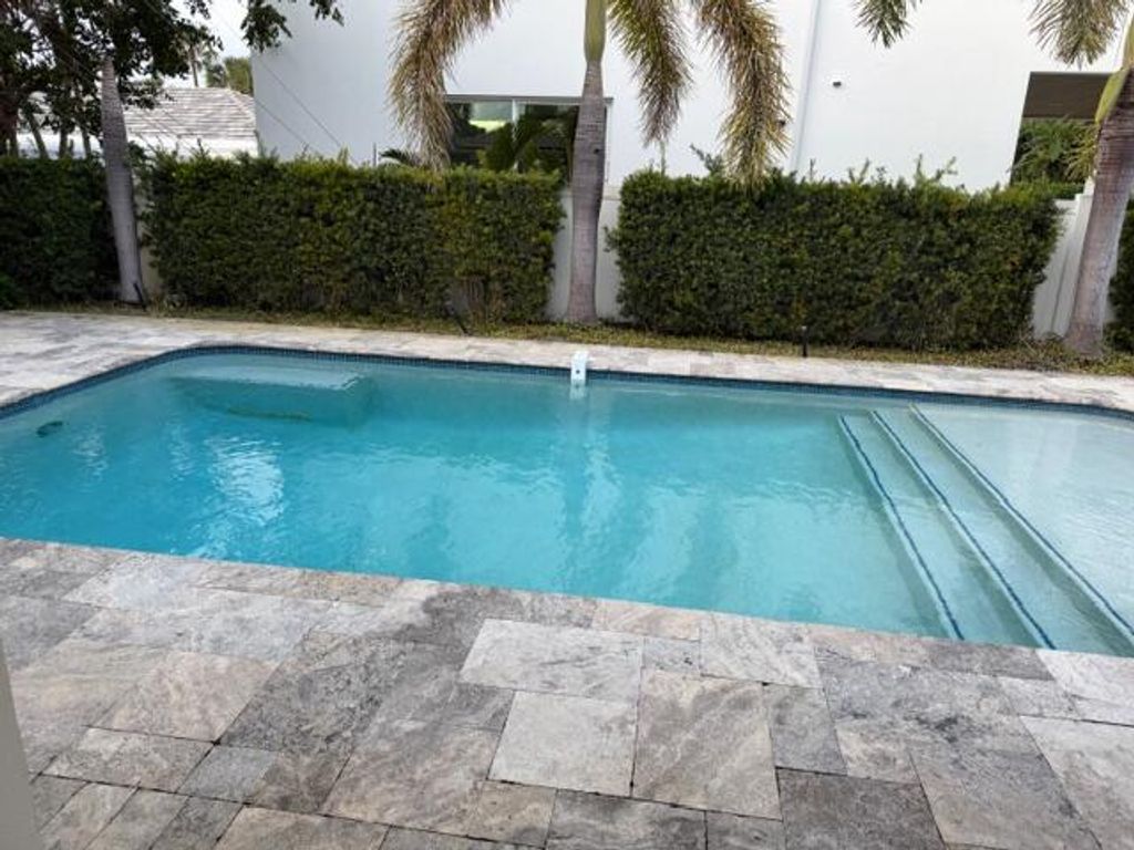 Photo of 899 Barcelona Drive, Boca Raton, FL 33432 (MLS # R11149080)