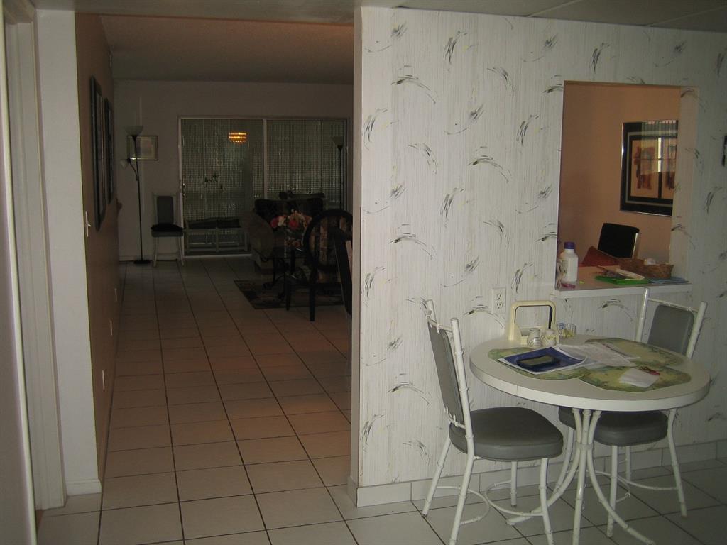 HOLLYBROOK  GOLF & TENNIS - Residential