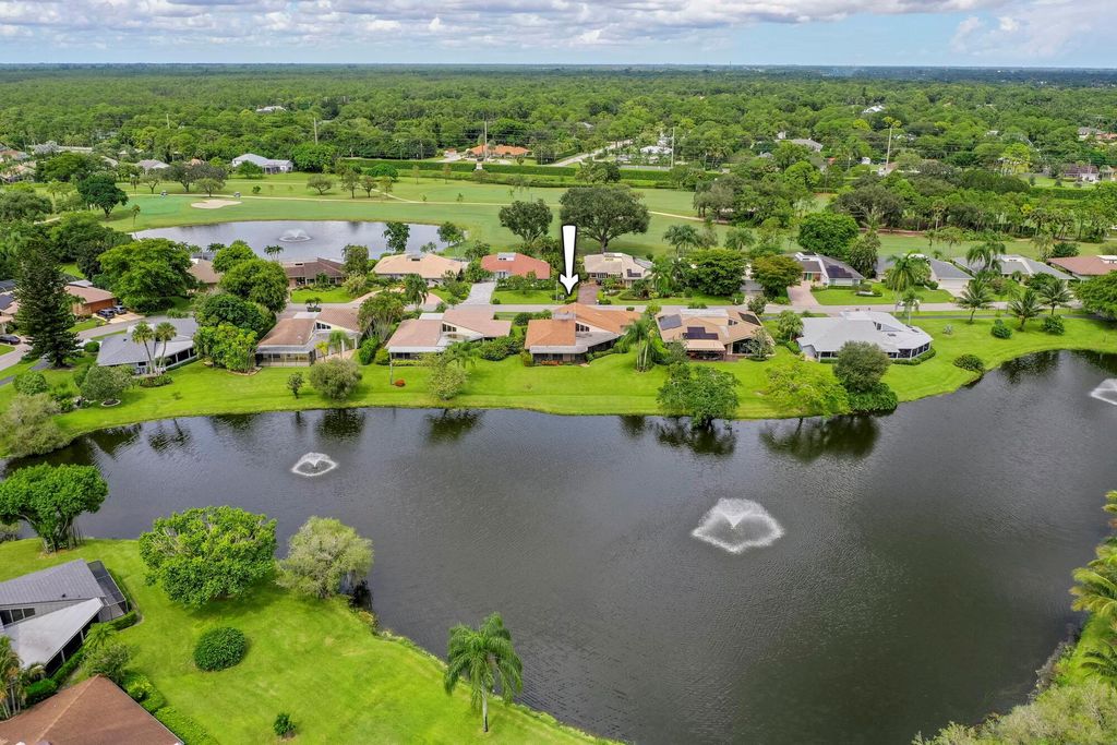 Photo of 13765 Sand Crane Drive, Palm Beach Gardens, FL 33418 (MLS # R10925759)