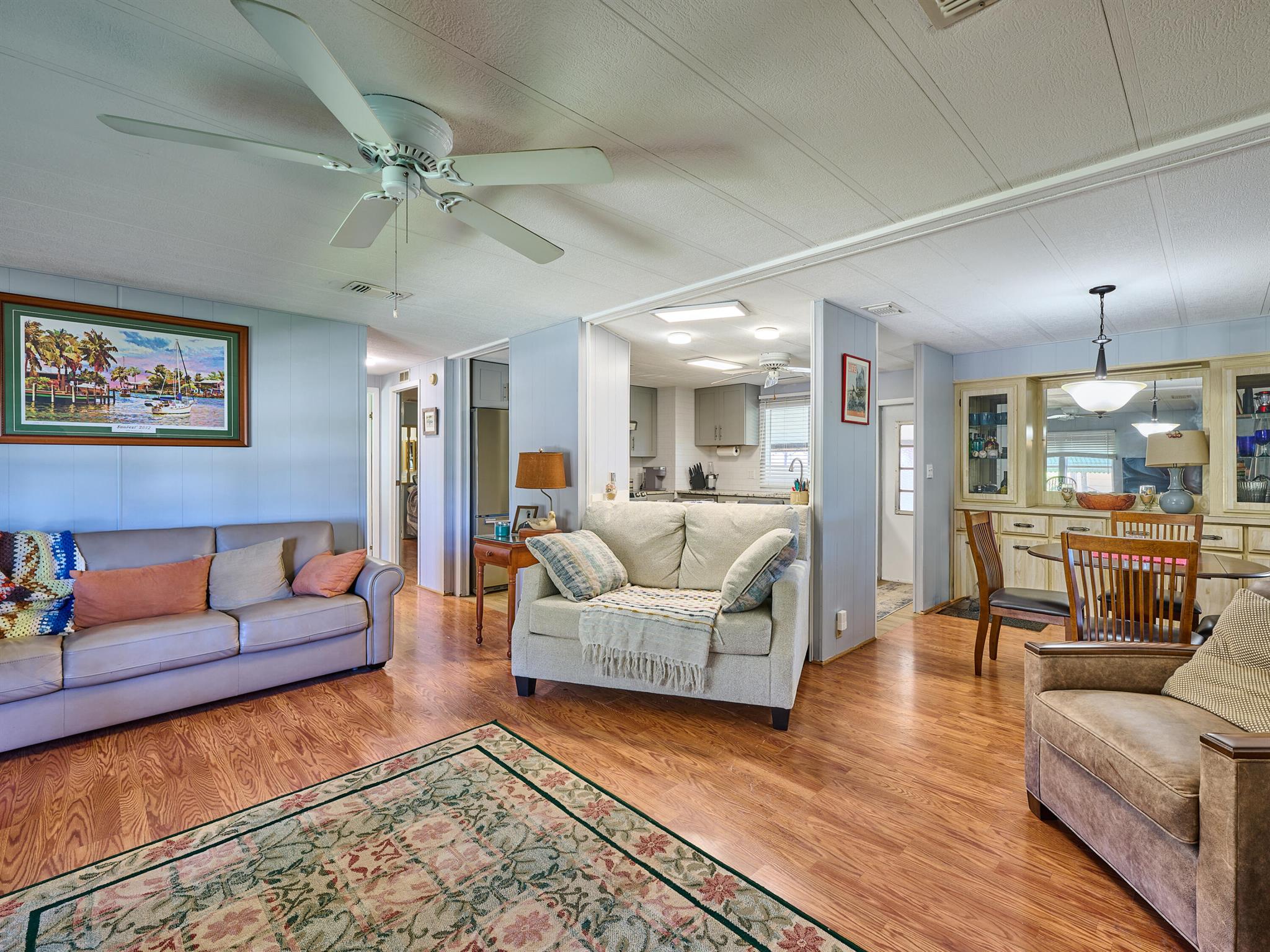 CAMBRIDGE AT HERITAGE RID - Residential