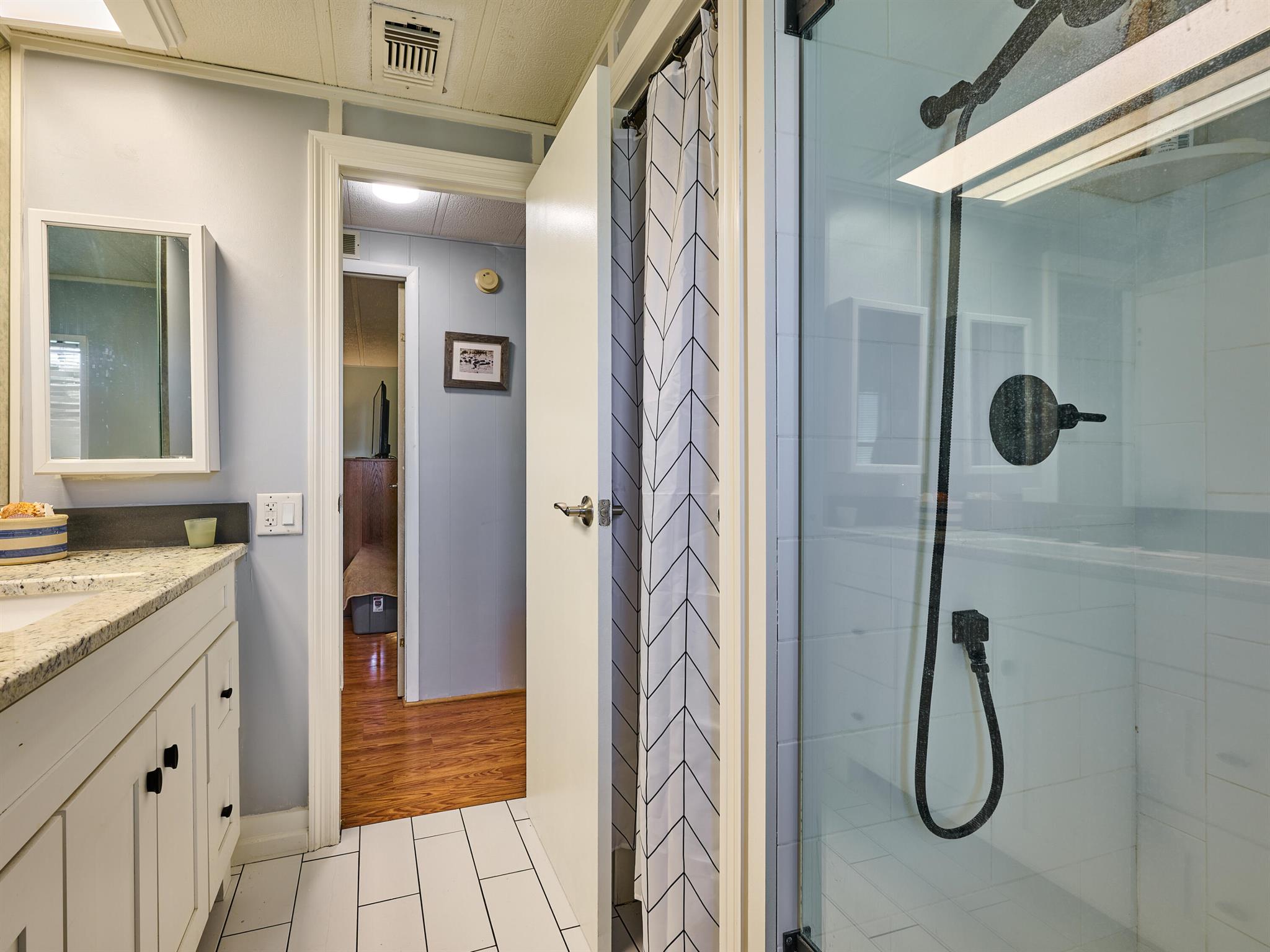 CAMBRIDGE AT HERITAGE RID - Residential