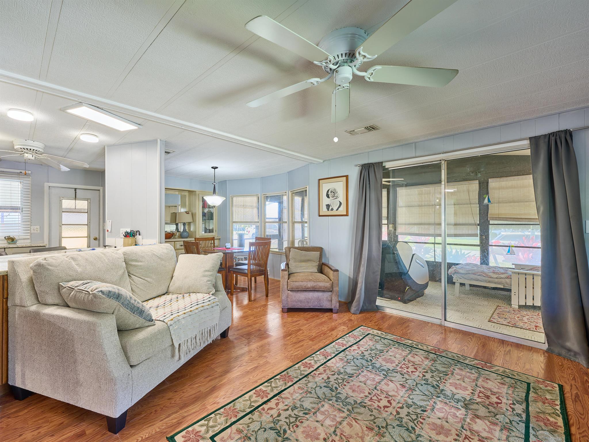 CAMBRIDGE AT HERITAGE RID - Residential