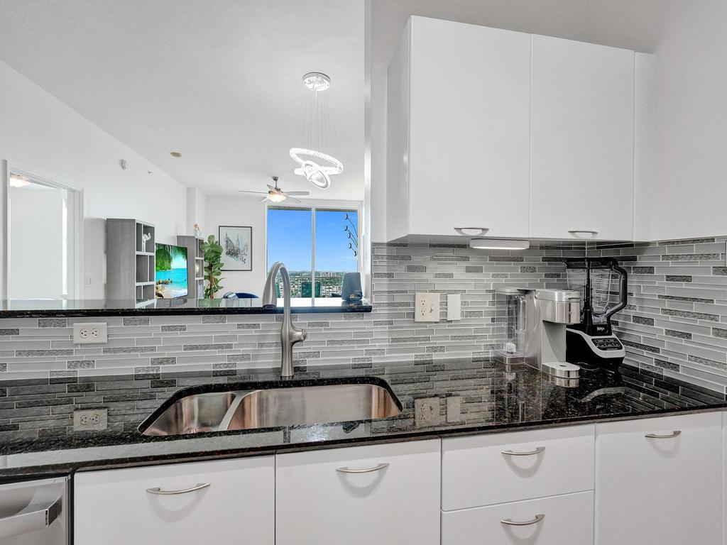 MARINA VILLAGE AT BOYNTON - Residential