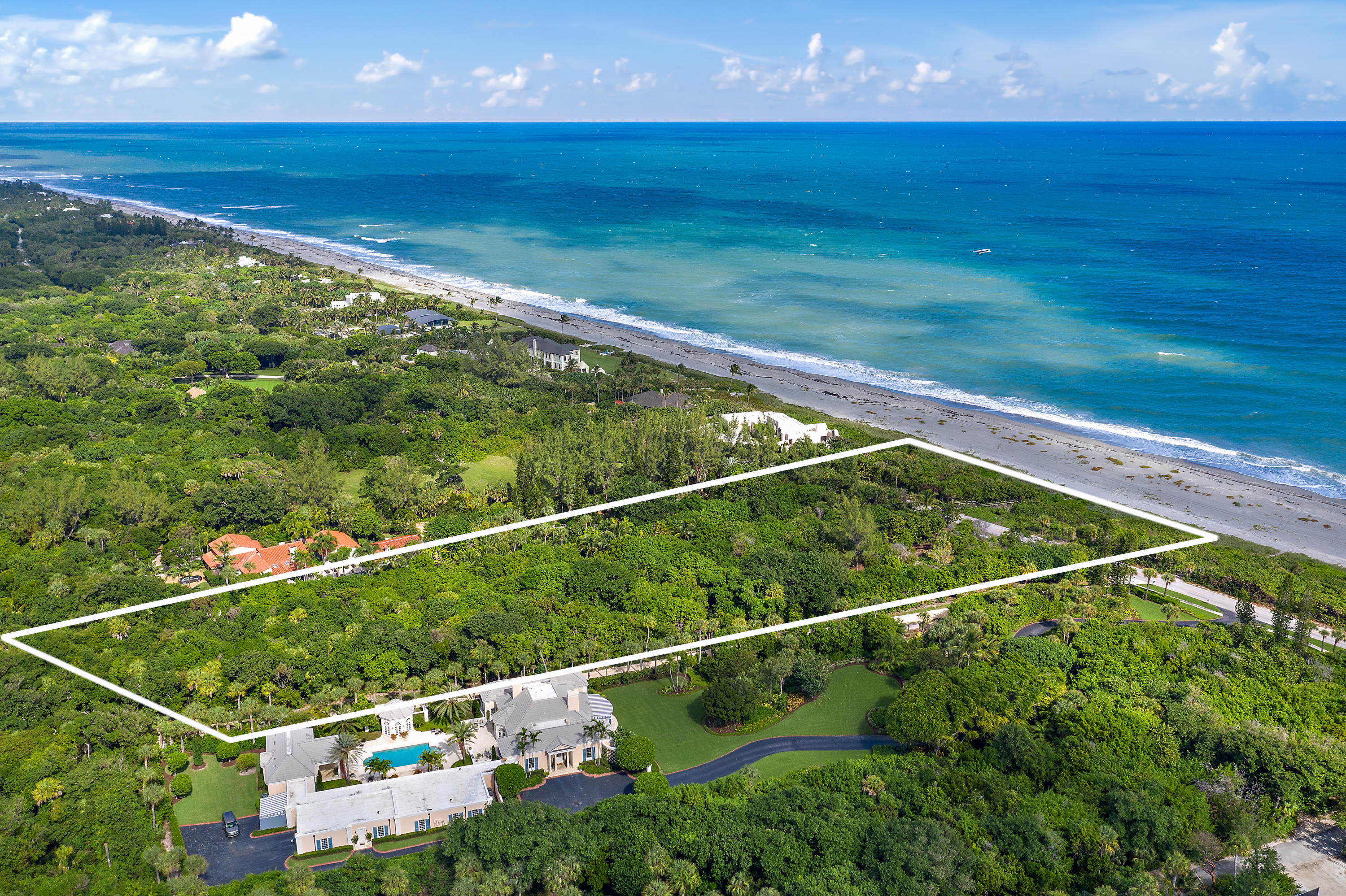 JUPITER ISLAND - Land