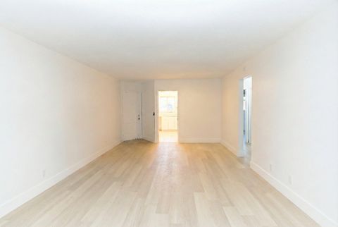 Property photo of 7 westwood avenue 102c, tequesta, FL 33469