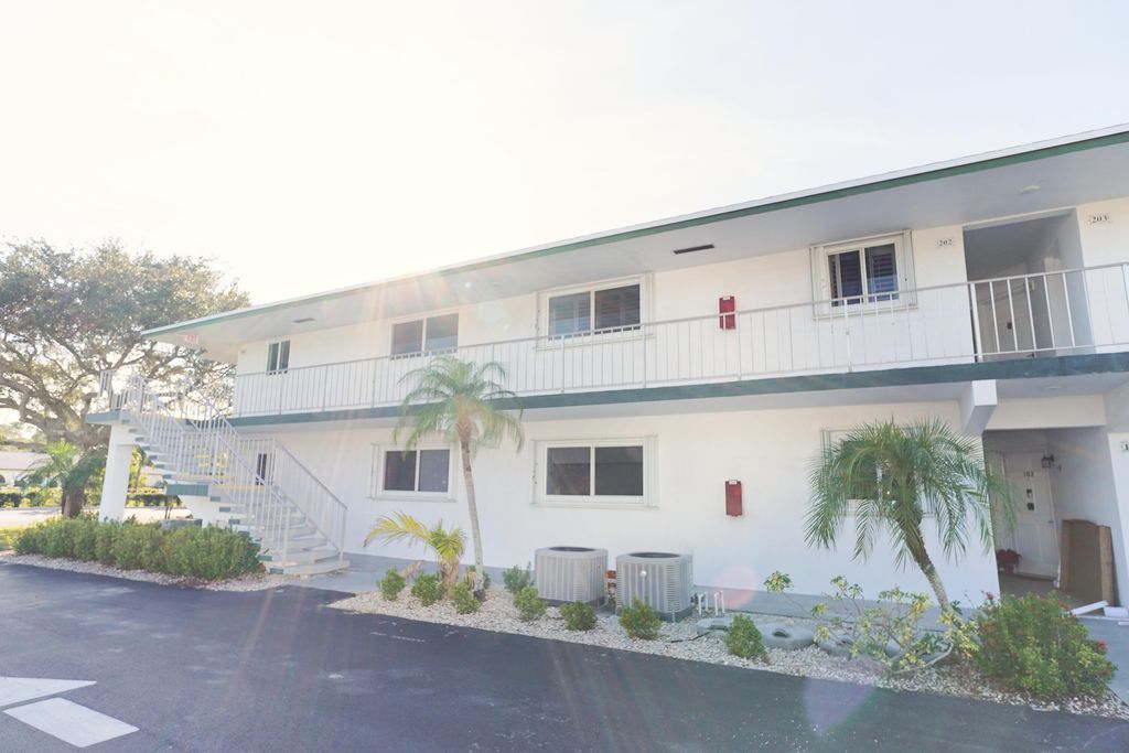 Photo of 7 Westwood Avenue #102c, Tequesta, FL 33469 (MLS # R11160902)