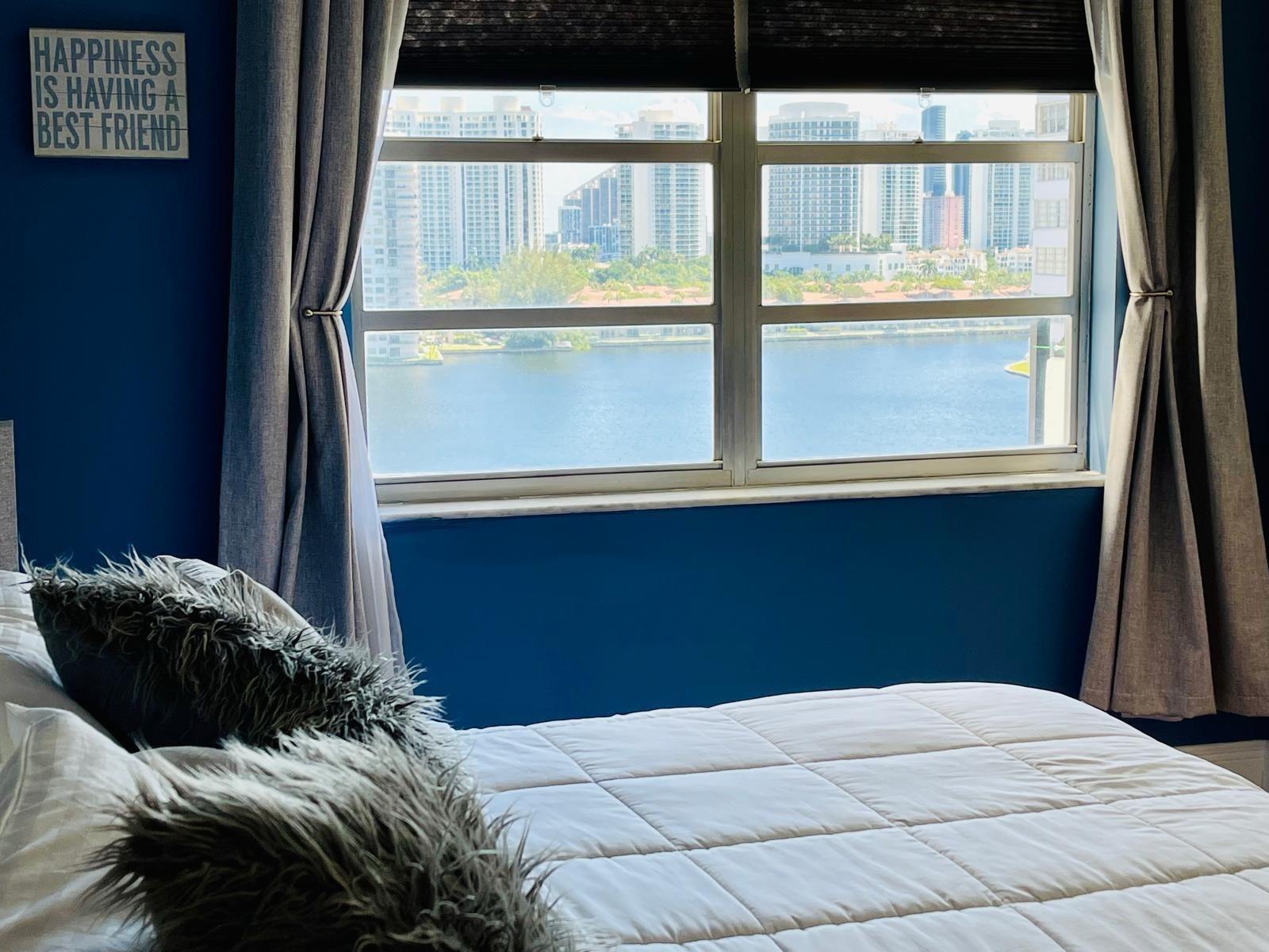 Commodore Plaza Condo - Residential Lease