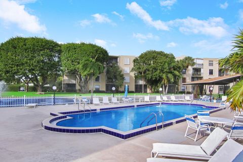 Property photo of 300 Waterway Drive S 407, Lantana, FL 33462