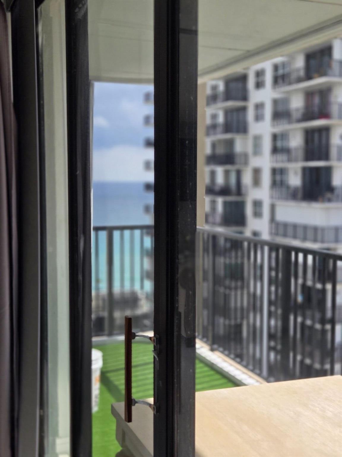 QUADOMAIN TOWER I AND IV - Residential Lease