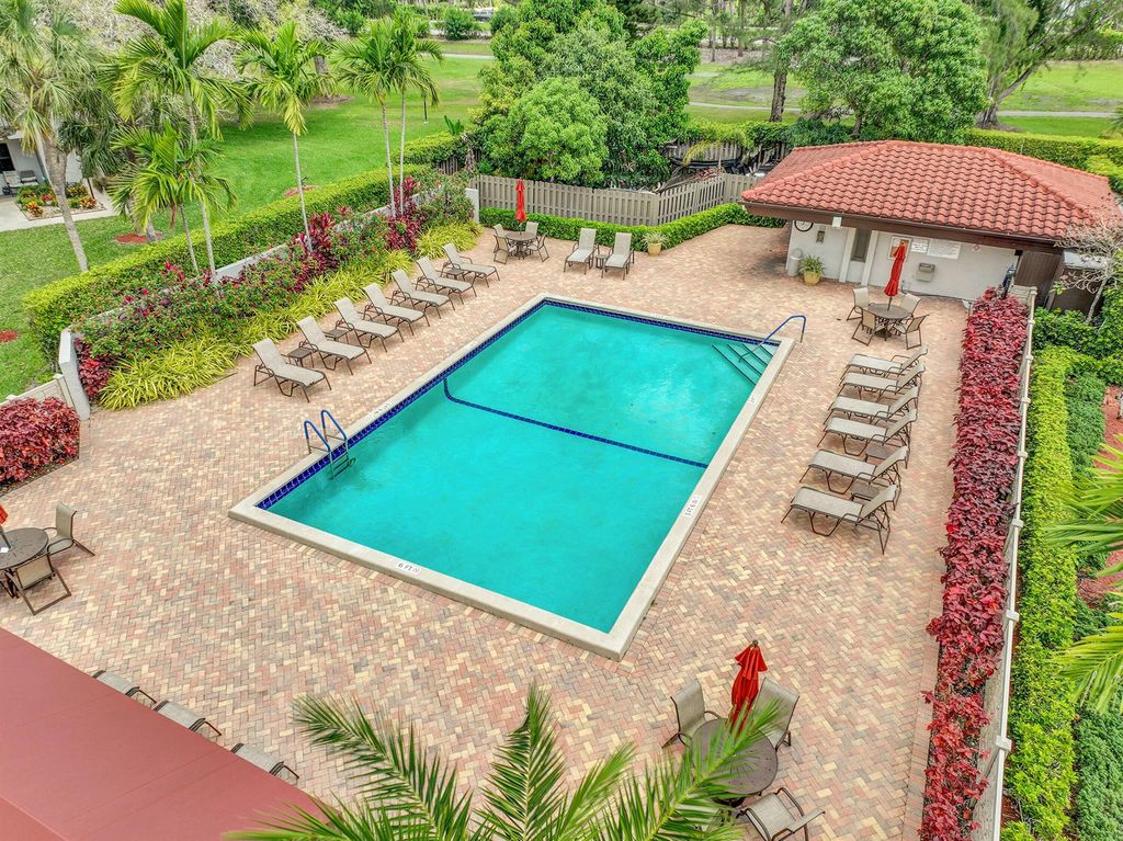 Photo of 21547 Cypress Hammock Drive #42f, Boca Raton, FL 33428 (MLS # R11106250)