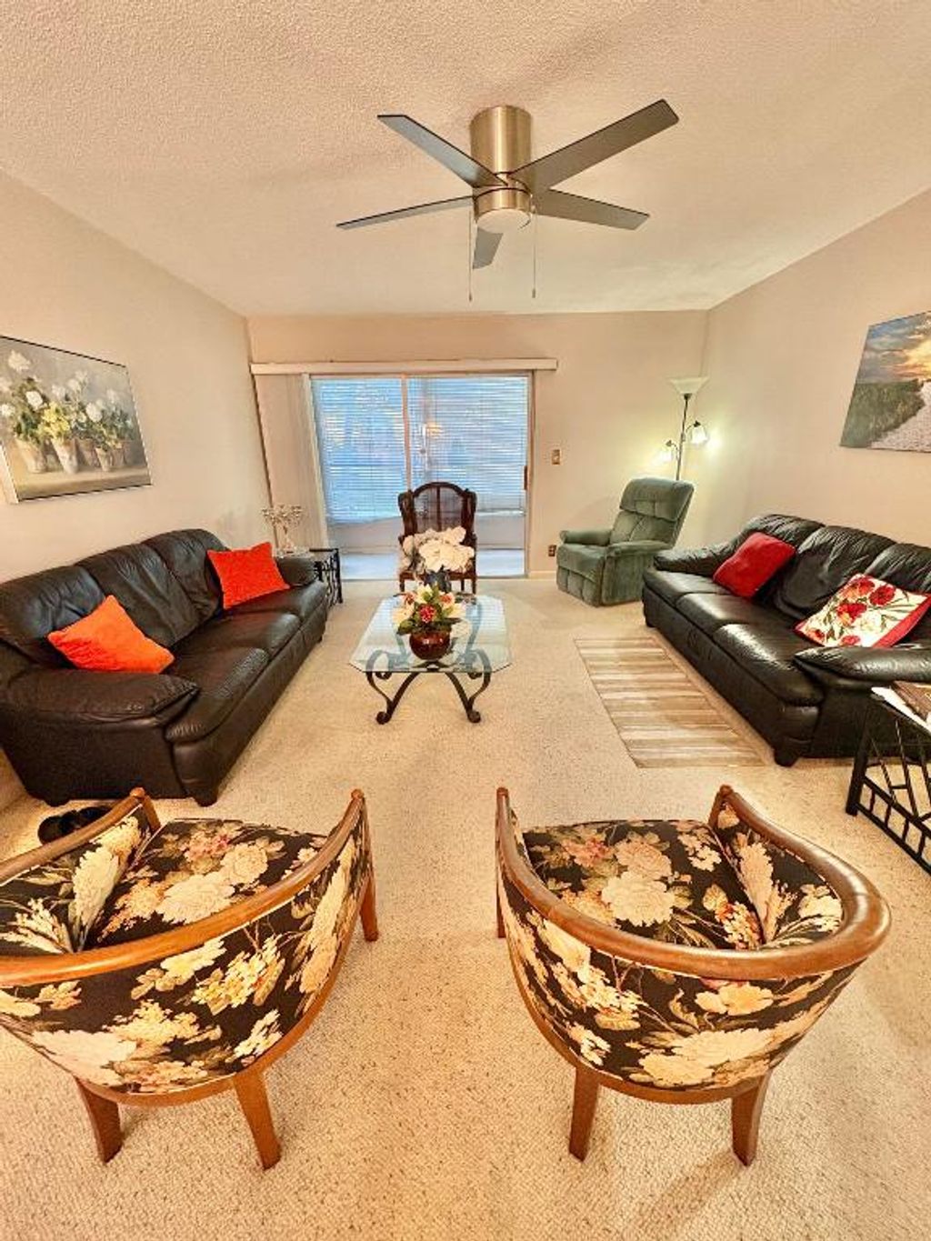 Photo of 19 Golfs Edge F, West Palm Beach, FL 33417 (MLS # R11157640)