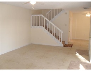 WATERSIDE LUXURY TOWNHOME - Residential Lease