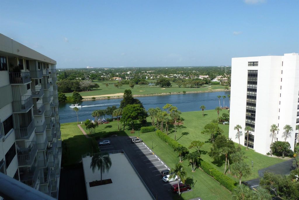 Photo of 336 Golfview Road #Ph14, North Palm Beach, FL 33408 (MLS # R10866474)