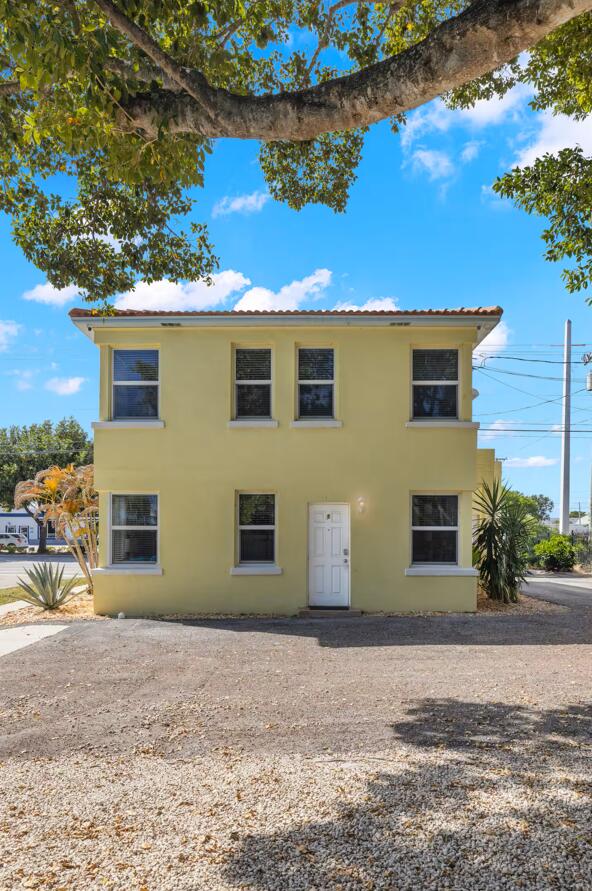 BOYNTON PLACE - Residential Lease