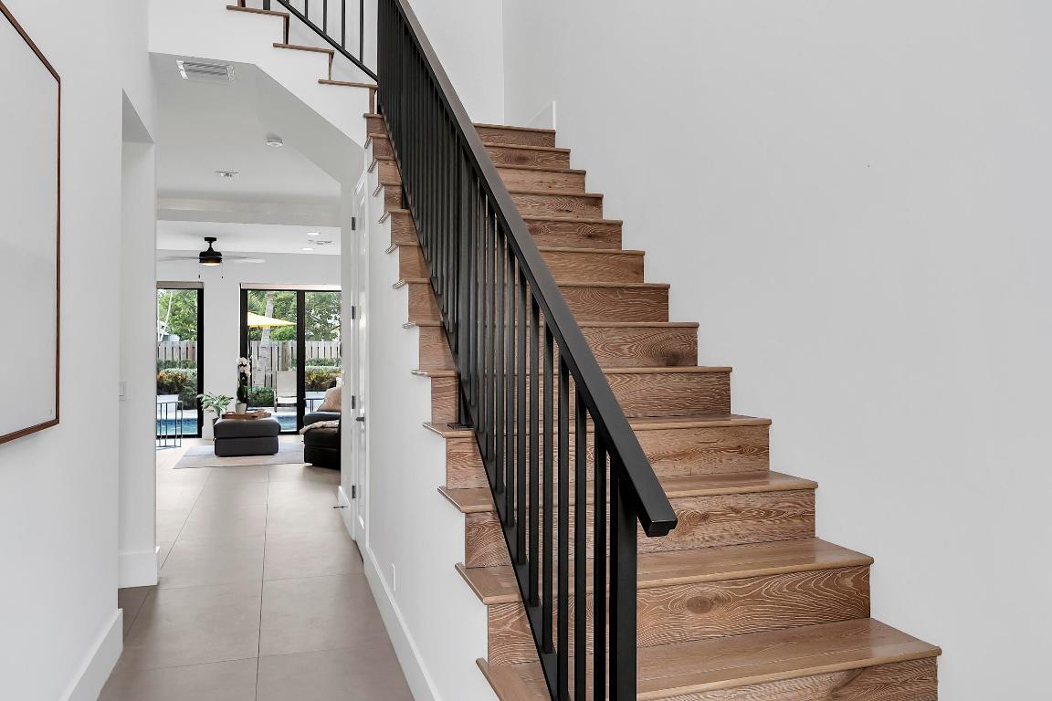 NORTH LAKE WORTH - Residential