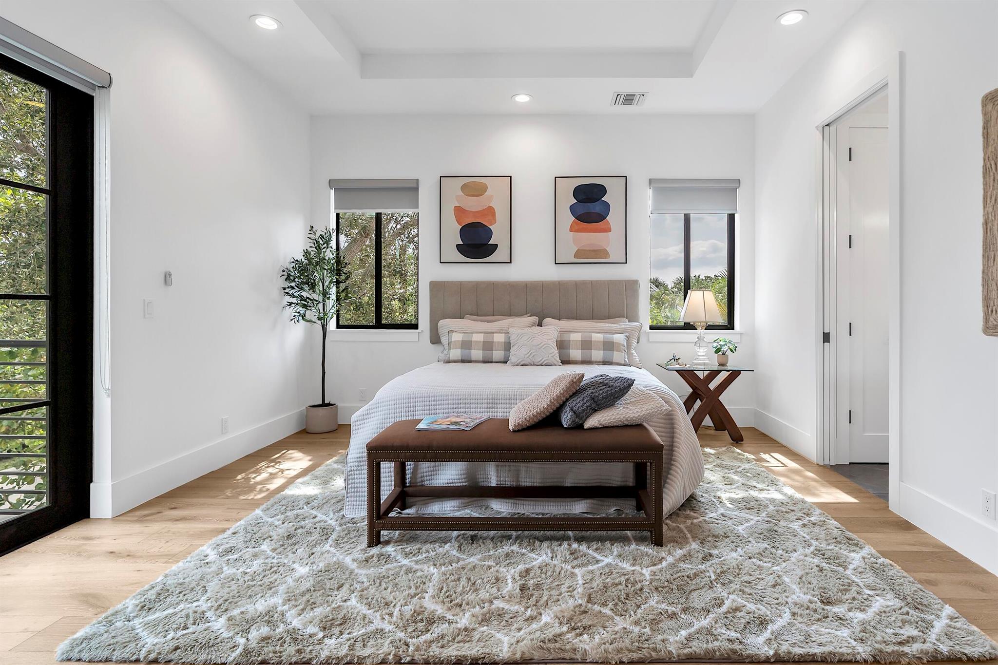 NORTH LAKE WORTH - Residential