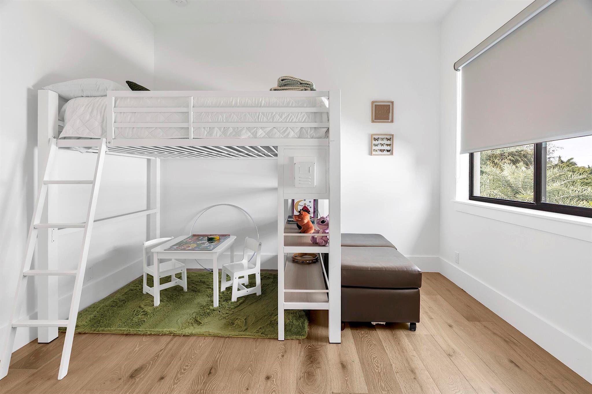 NORTH LAKE WORTH - Residential