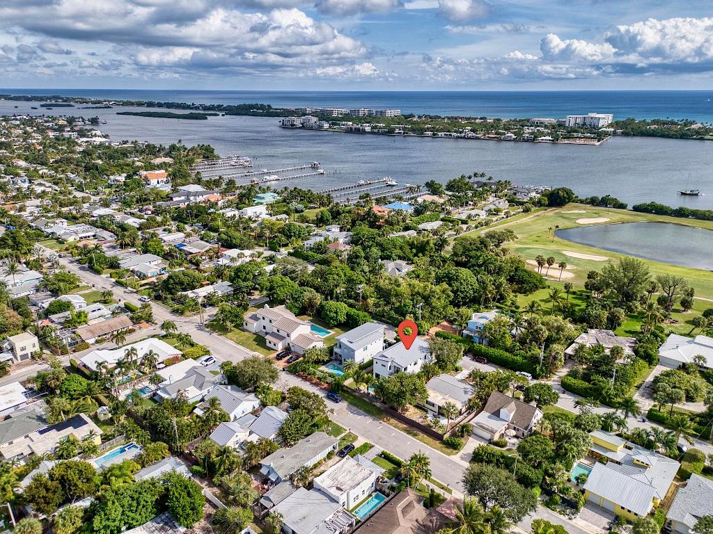 NORTH LAKE WORTH - Residential