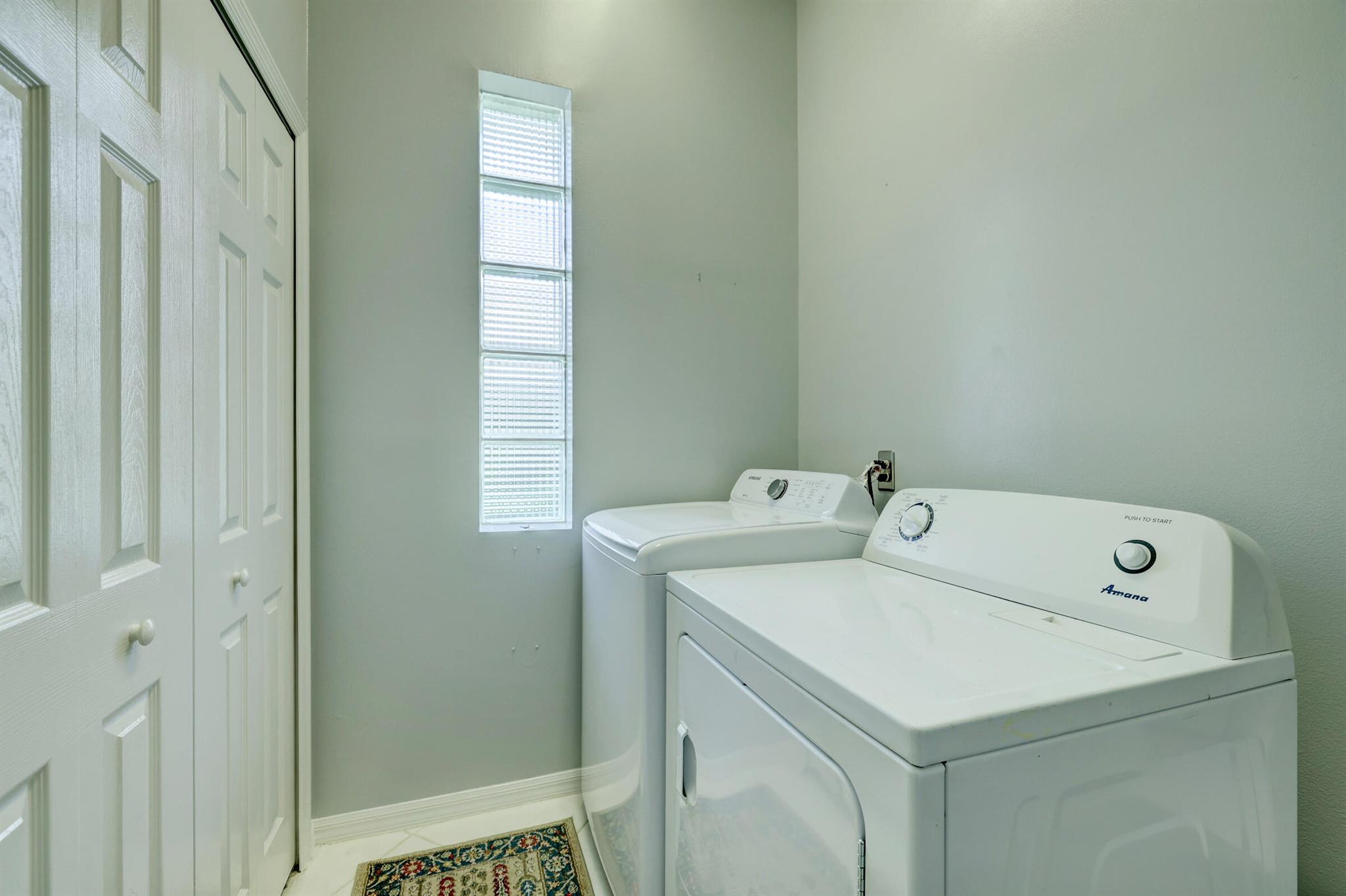 FAIRWAY ISLE PARCEL 8 BLK - Residential