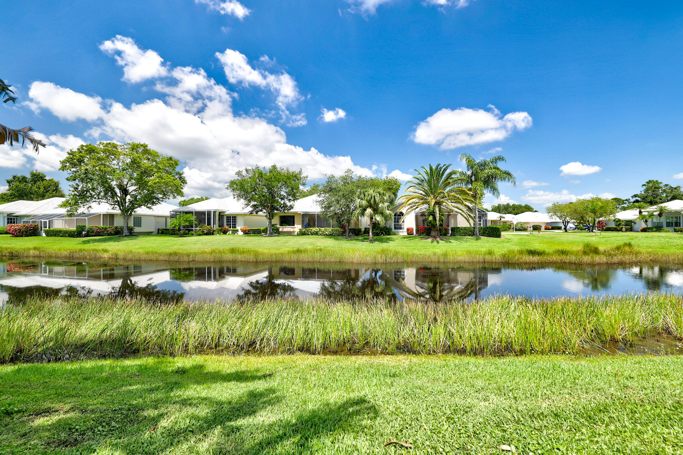 FAIRWAY ISLE PARCEL 8 BLK 15 - Residential