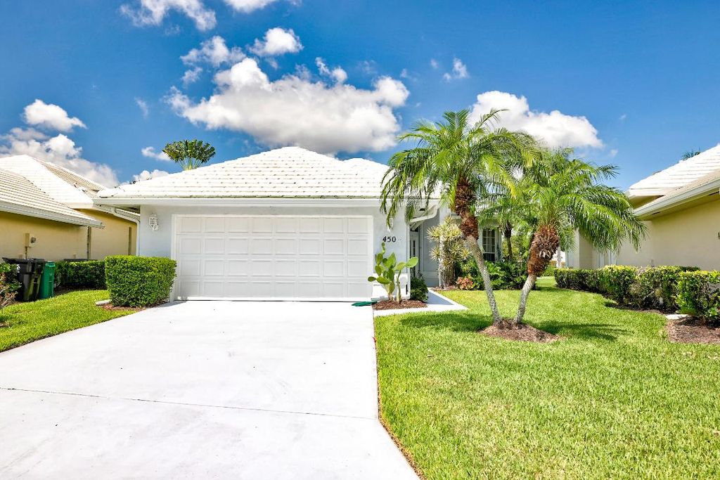 Photo of 450 SW Fairway Landing, Port Saint Lucie, FL 34986 (MLS # R11148189)
