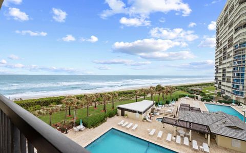 A home in Jensen Beach