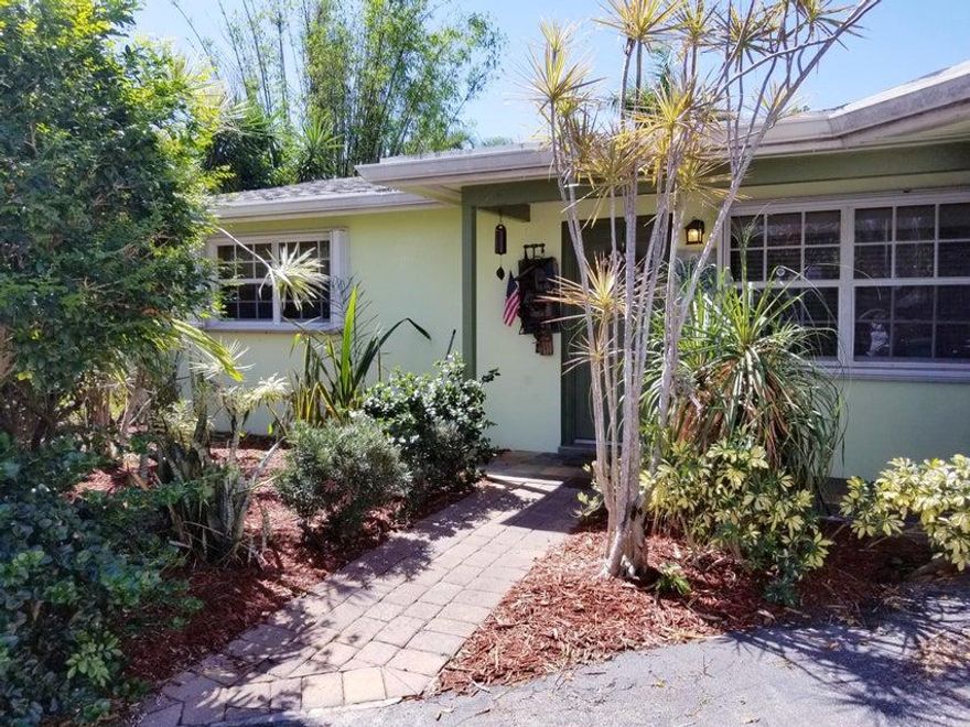 CORNER LOT 3 BED 2 BATH HOME WITH TROPICAL POOL AREA FOR RELAXING,  THIS HOME HAS REAL WOOD FLOORS, MASTER BATH REMODELED, MUST SEE  LOTS OF VALUE HERE.  NO HOA'S, LOTS OF PARKING